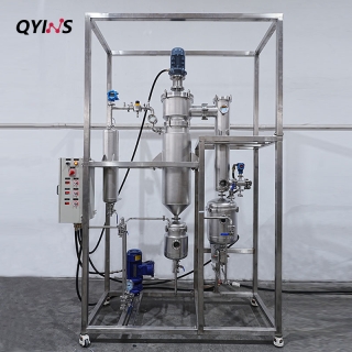 0.5平方不銹鋼薄膜蒸發器