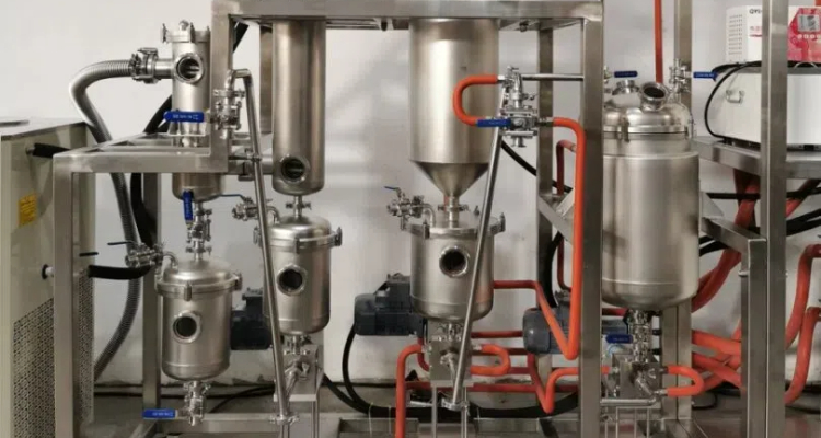 薄膜蒸發器雙冷凝系統 薄膜蒸發器雙冷凝系統